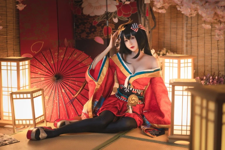 西园寺南歌《大凤 原皮》主题写真：32张全套美图