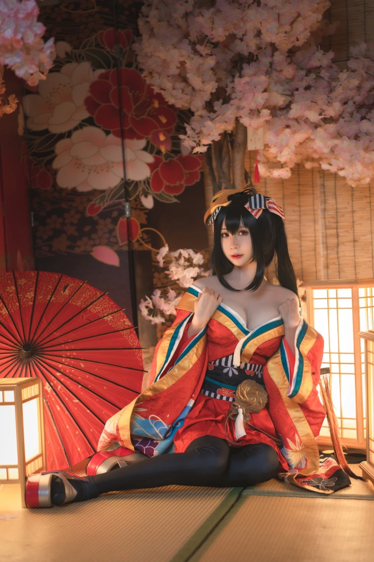 西园寺南歌《大凤 原皮》主题写真：32张全套美图