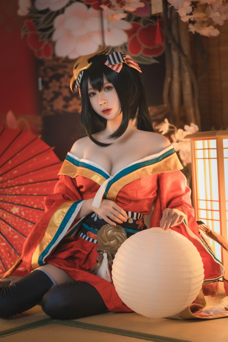 西园寺南歌《大凤 原皮》主题写真：32张全套美图