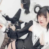 阿半今天很开心《束缚恶魔》主题写真：34张全套美图