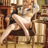 是一只熊仔《近卫昴》主题写真：35张全套美图