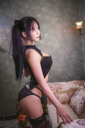 抱走莫子《双马尾》主题写真：35张全套美图