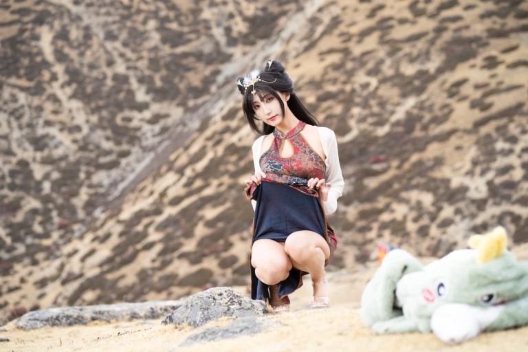 三水子《玉玲珑旗袍》主题写真：54张全套美图