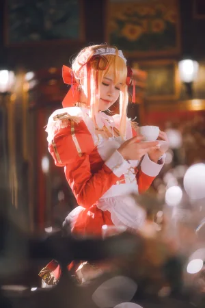 星黛鹿鹿《FGO 尼禄女仆》主题写真：34张全套美图
