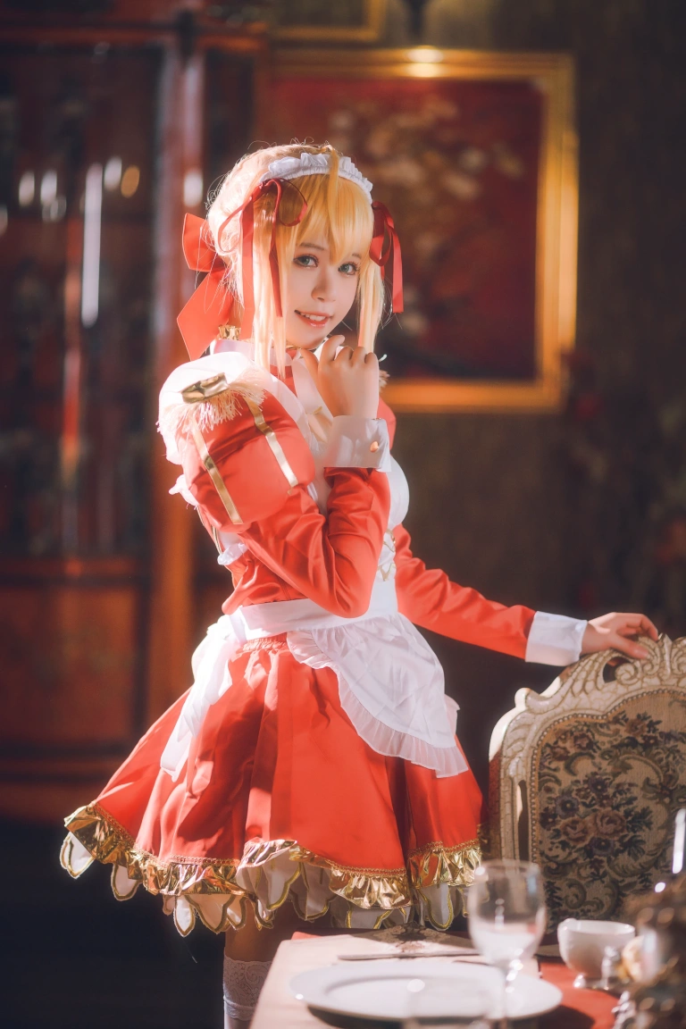 星黛鹿鹿《FGO 尼禄女仆》主题写真：34张全套美图