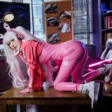 仙女月《NIKKE 胜利女神 爱丽丝》主题写真：22张全套美图