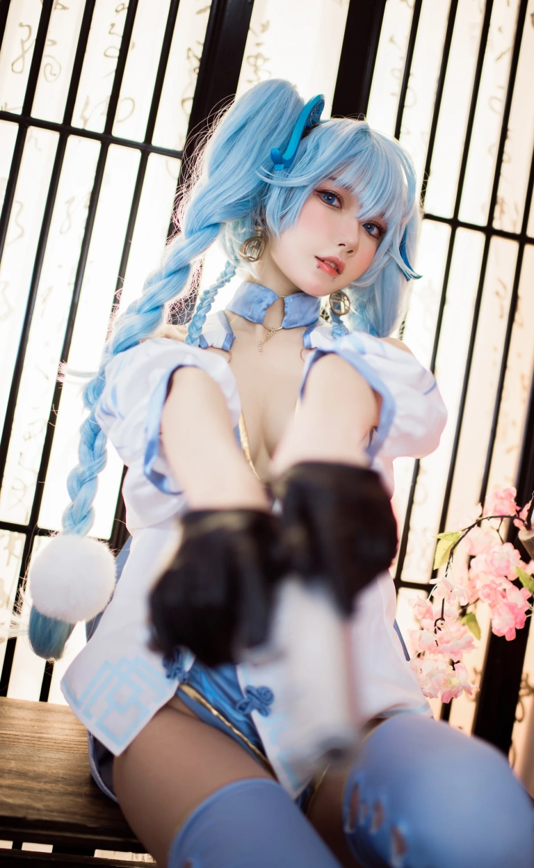 阿包也是兔娘《少女前线 PA15翠雀媚》主题写真：31张全套美图