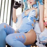 阿包也是兔娘《少女前线 PA15翠雀媚》主题写真：31张全套美图