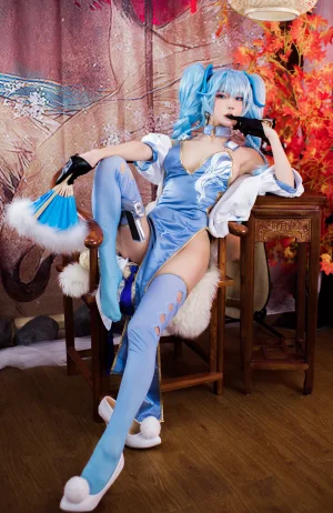 阿包也是兔娘《少女前线 PA15翠雀媚》主题写真：31张全套美图