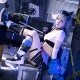 屿鱼《[Patreon] 2023年09月套图会员合集》主题写真：36张全套美图