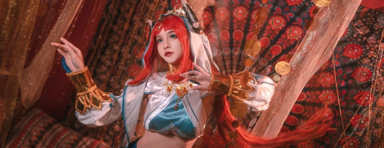 九九八《原神 妮露》主题写真：15张全套美图