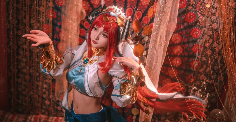 九九八《原神 妮露》主题写真：15张全套美图