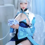樱岛嗷一《贝尔法斯特旗袍》主题写真：15张全套美图