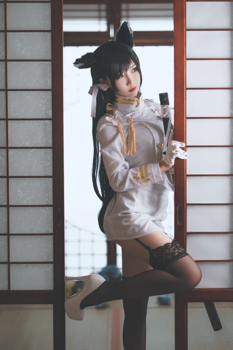 面饼仙儿《碧蓝航线》主题写真：19张全套美图