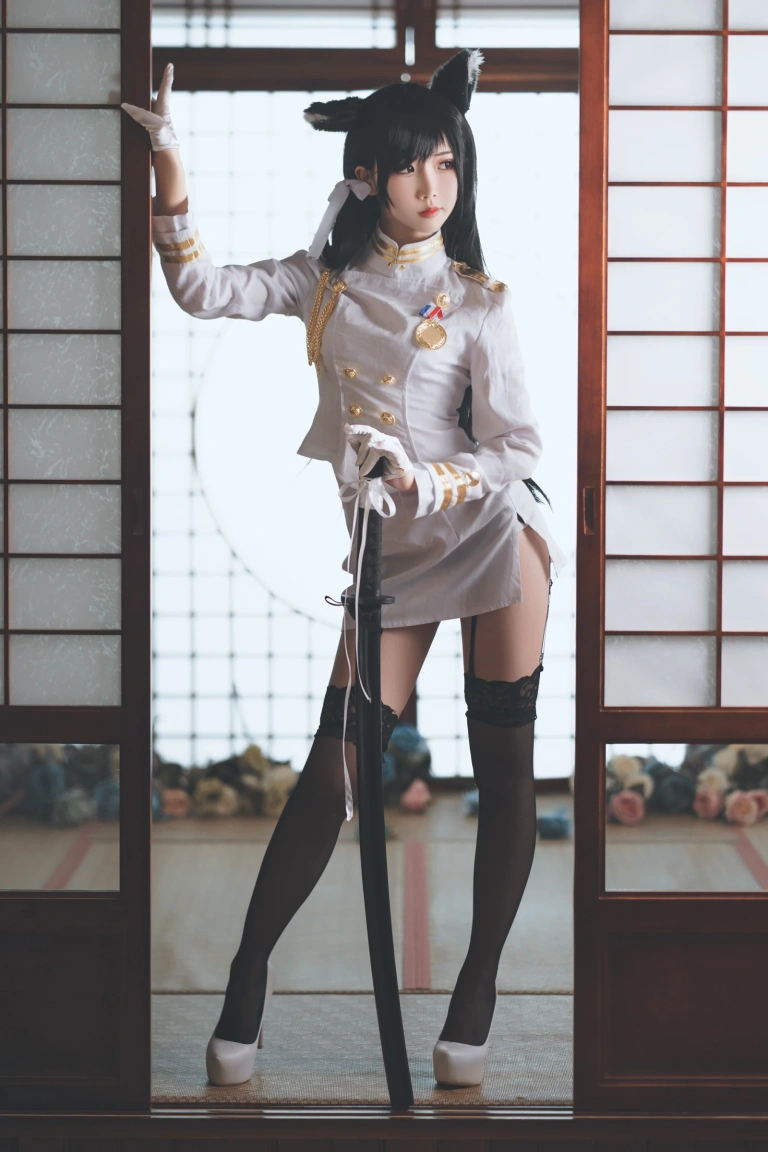 面饼仙儿《碧蓝航线》主题写真：19张全套美图