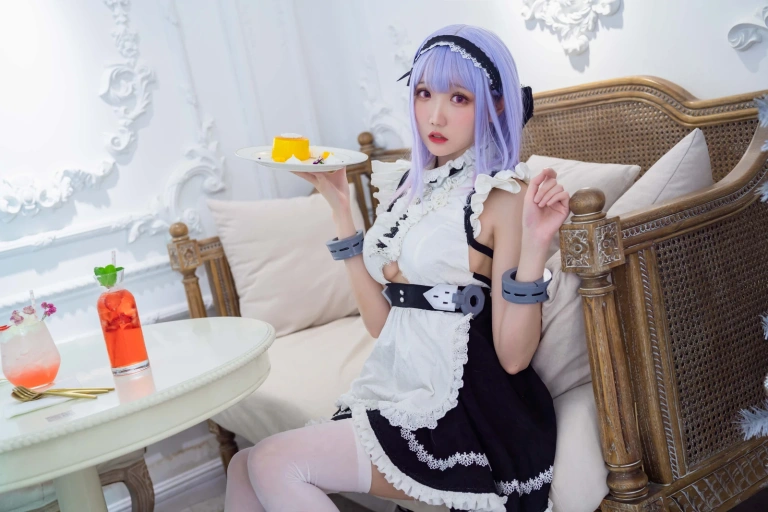 瓜希酱《黛朵》主题写真：26张全套美图