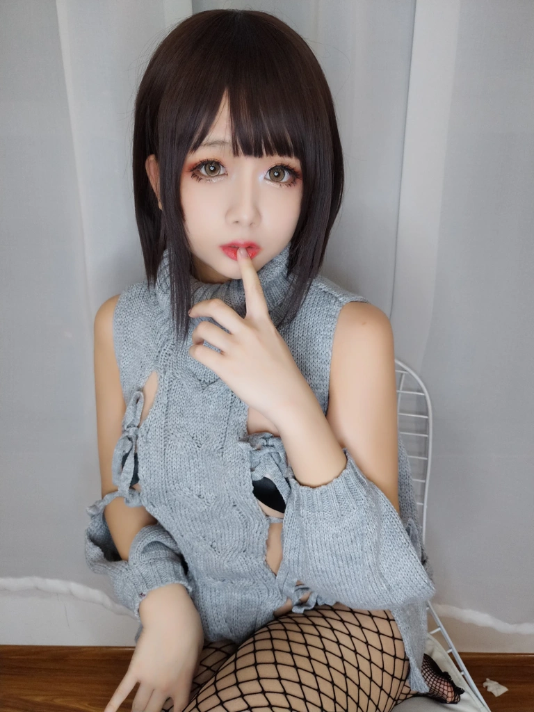 日奈娇(椎名莜)《毛衣》主题写真：35张全套美图