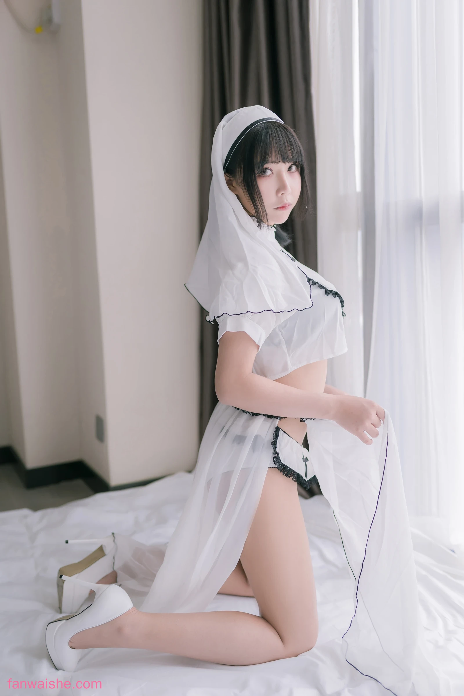 抱走莫子 抱走莫子 NO.012 - 纯白修女