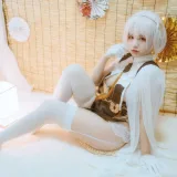 阿半今天很开心《天狼星》主题写真：43张全套美图