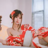 星黛鹿鹿《室内浴衣私房》主题写真：49张全套美图