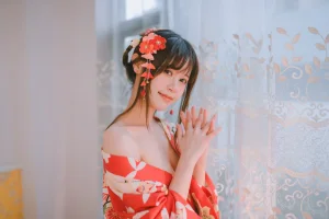 星黛鹿鹿《室内浴衣私房》主题写真：49张全套美图