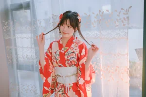 星黛鹿鹿《室内浴衣私房》主题写真：49张全套美图