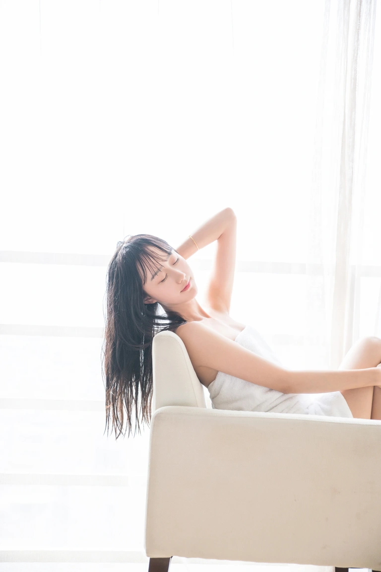 木棉棉《洗白白》主题写真：58张全套美图