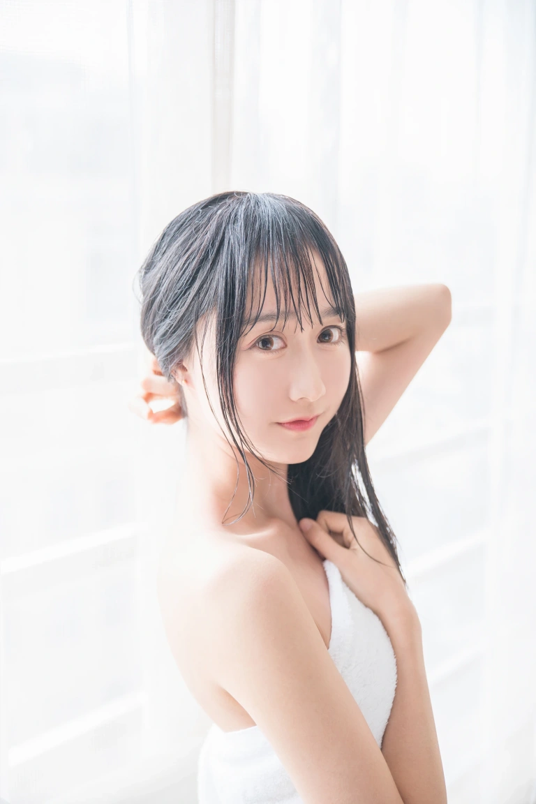 木棉棉《洗白白》主题写真：58张全套美图