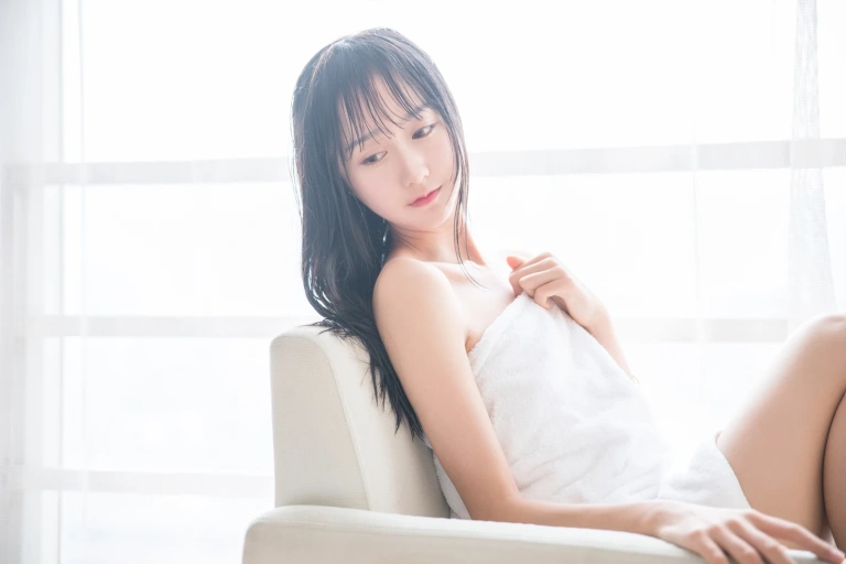 木棉棉《洗白白》主题写真：58张全套美图