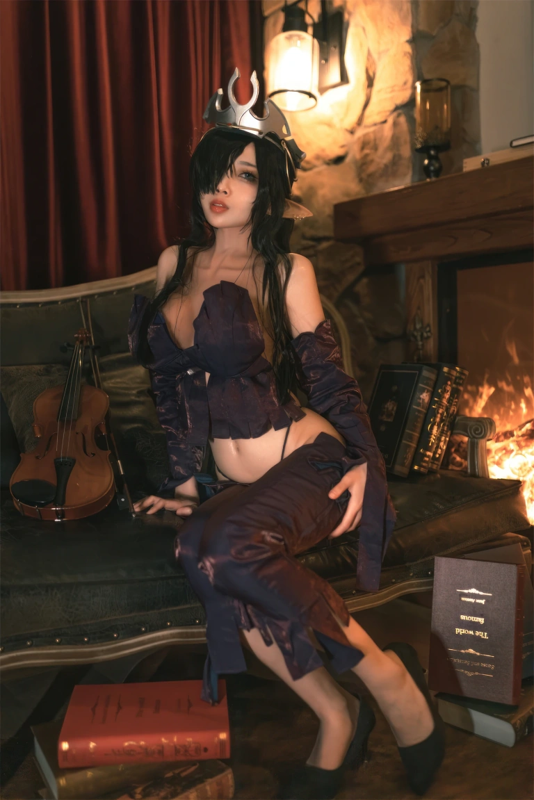 杏仁曲奇《黑兽 精灵女王》主题写真：60张全套美图