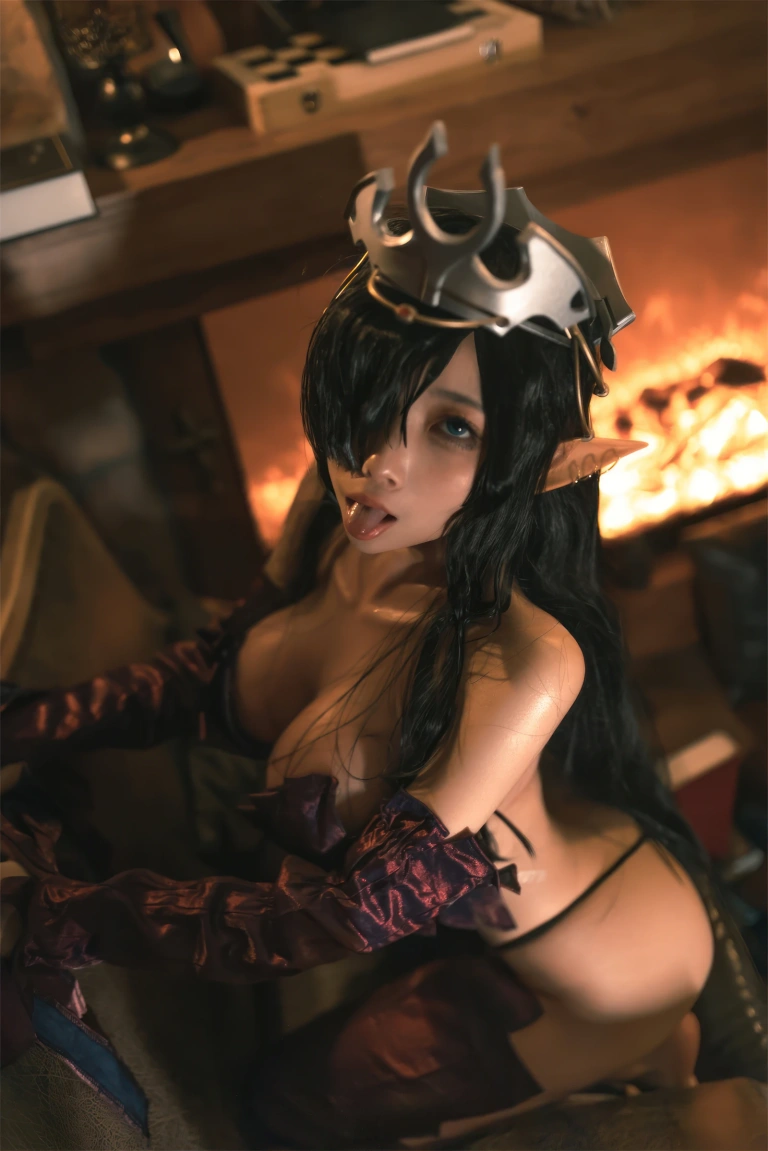 杏仁曲奇《黑兽 精灵女王》主题写真：60张全套美图
