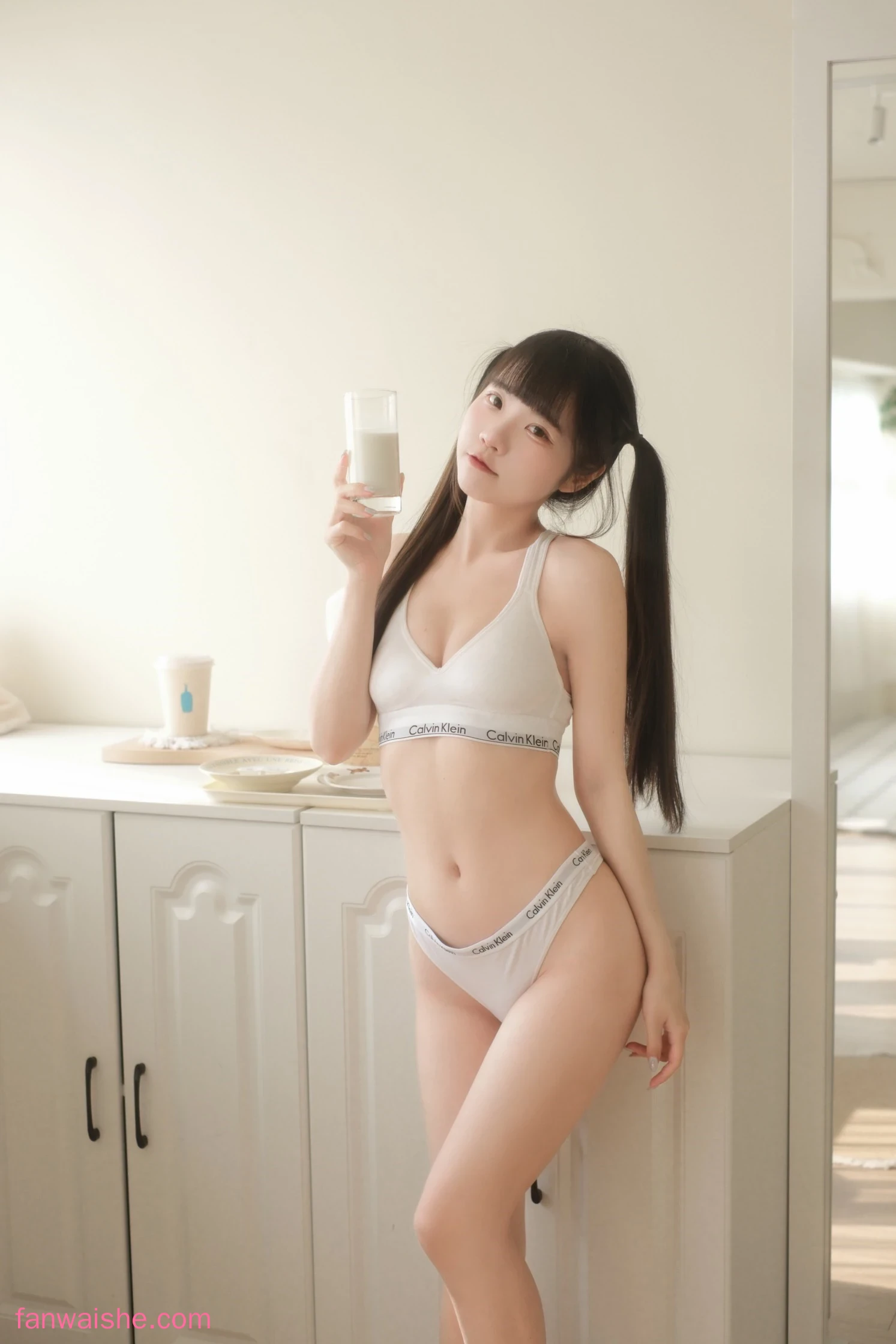 可可小白兔 可可小白兔 NO.012 - 小貓娘想被主人疼愛