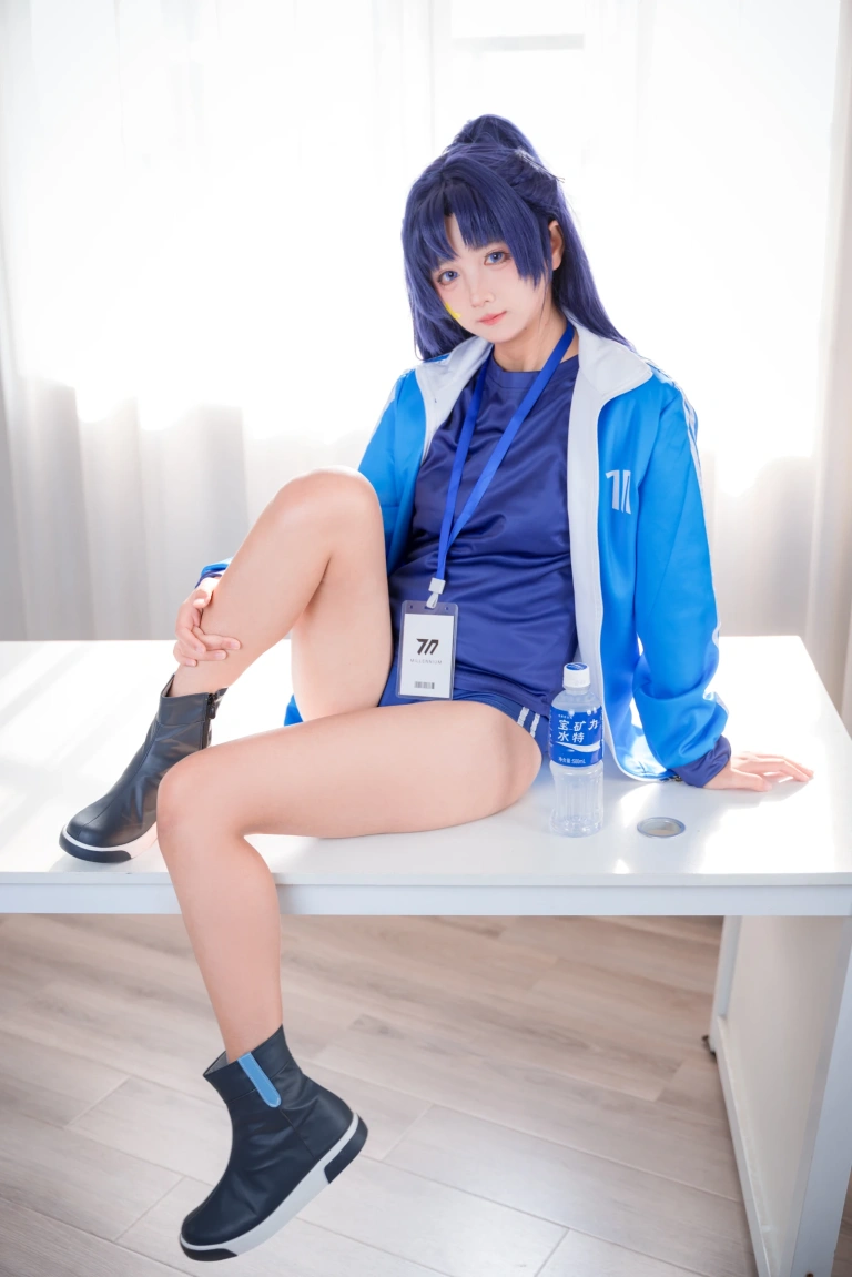 喜欢爱理吗《蔚蓝档案 早濑优香体操服》主题写真：75张全套美图