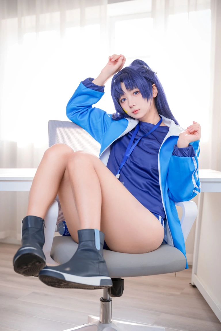 喜欢爱理吗《蔚蓝档案 早濑优香体操服》主题写真：75张全套美图