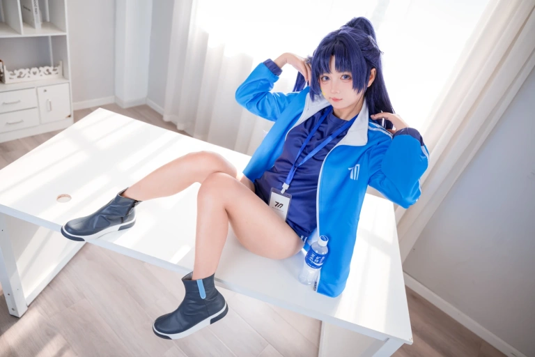 喜欢爱理吗《蔚蓝档案 早濑优香体操服》主题写真：75张全套美图