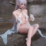 小和甜酒&橙风千雅《雪山 菲伦&芙莉莲》主题写真：88张全套美图