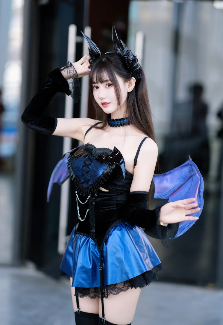 羽生三未《小恶魔 漫展返图》主题写真：12张全套美图