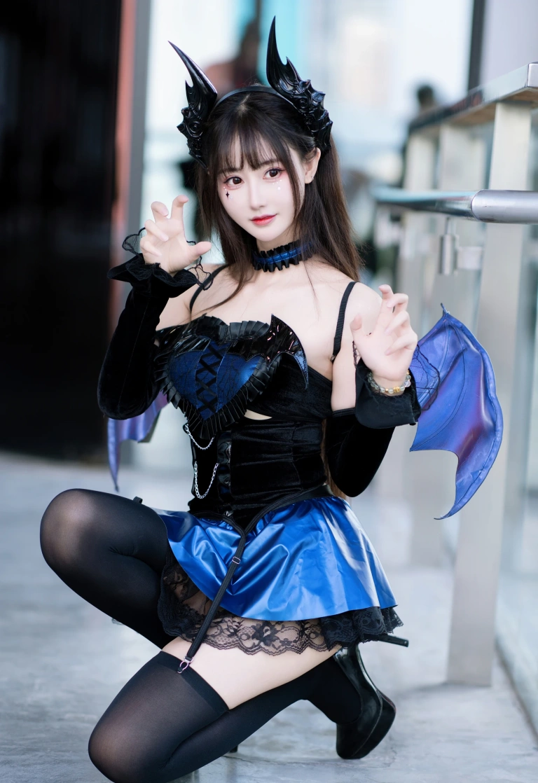 羽生三未《小恶魔 漫展返图》主题写真：12张全套美图