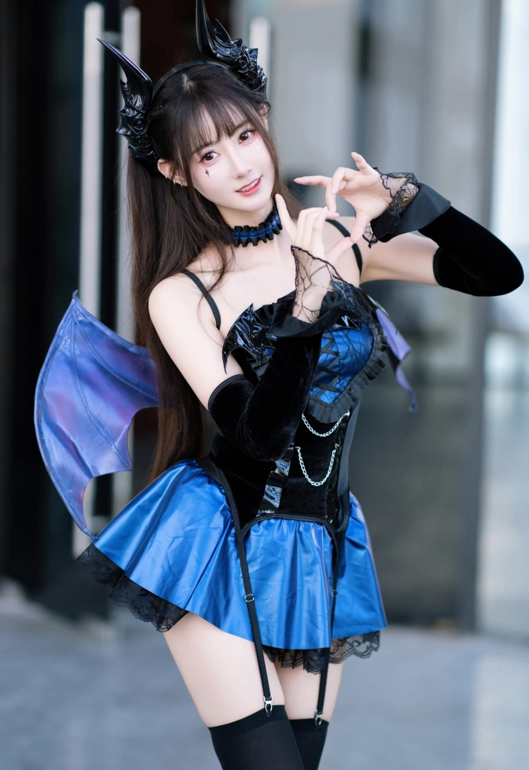 羽生三未《小恶魔 漫展返图》主题写真：12张全套美图