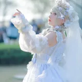 是三不是世《霜雪星辰》主题写真：23张全套美图