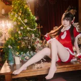河豚抚子《圣诞小甜甜》主题写真：24张全套美图