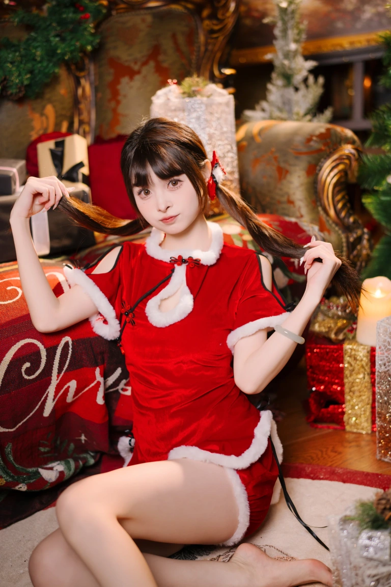 河豚抚子《圣诞小甜甜》主题写真：24张全套美图