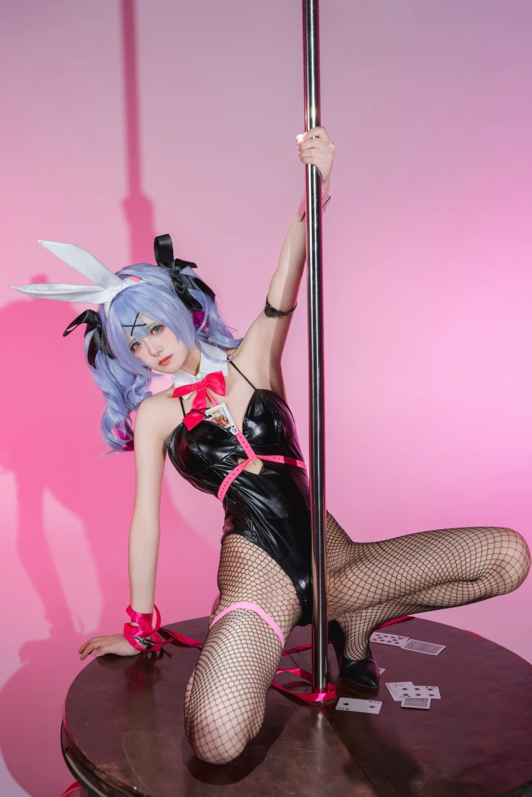 九柒喵《初音未来 兔子洞》主题写真：26张全套美图