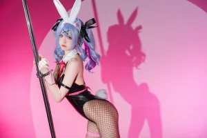 九柒喵《初音未来 兔子洞》主题写真：26张全套美图