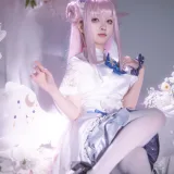 矢量鱼《蔚蓝档案 圣园未花》主题写真：27张全套美图