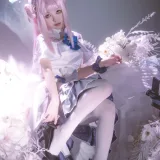 矢量鱼《蔚蓝档案 圣园未花》主题写真：27张全套美图