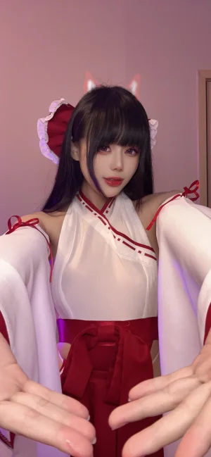 九言《巫女的爱》主题写真：32张全套美图，含2个视频