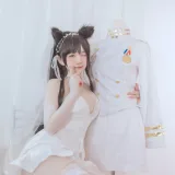 阿半今天很开心《爱宕婚纱》主题写真：36张全套美图