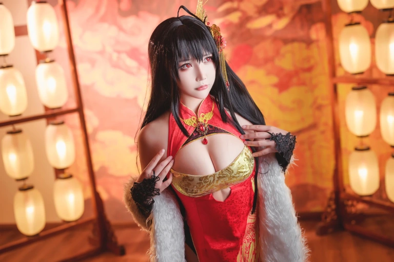 抱走莫子《大凤》主题写真：40张全套美图，含1个视频