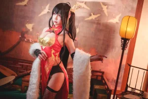 抱走莫子《大凤》主题写真：40张全套美图，含1个视频